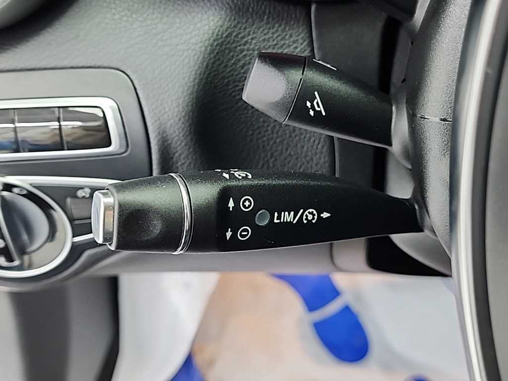 Mercedes Benz C Class 2016 Blanco - Importación desde Corea - HF Imports Iquique - Foto 18