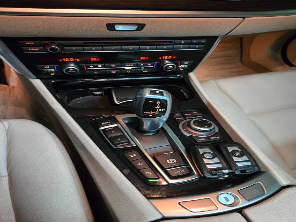 BMW Gran Turismo 2012 Azul - Importación desde Corea - HF Imports Iquique - Foto 14