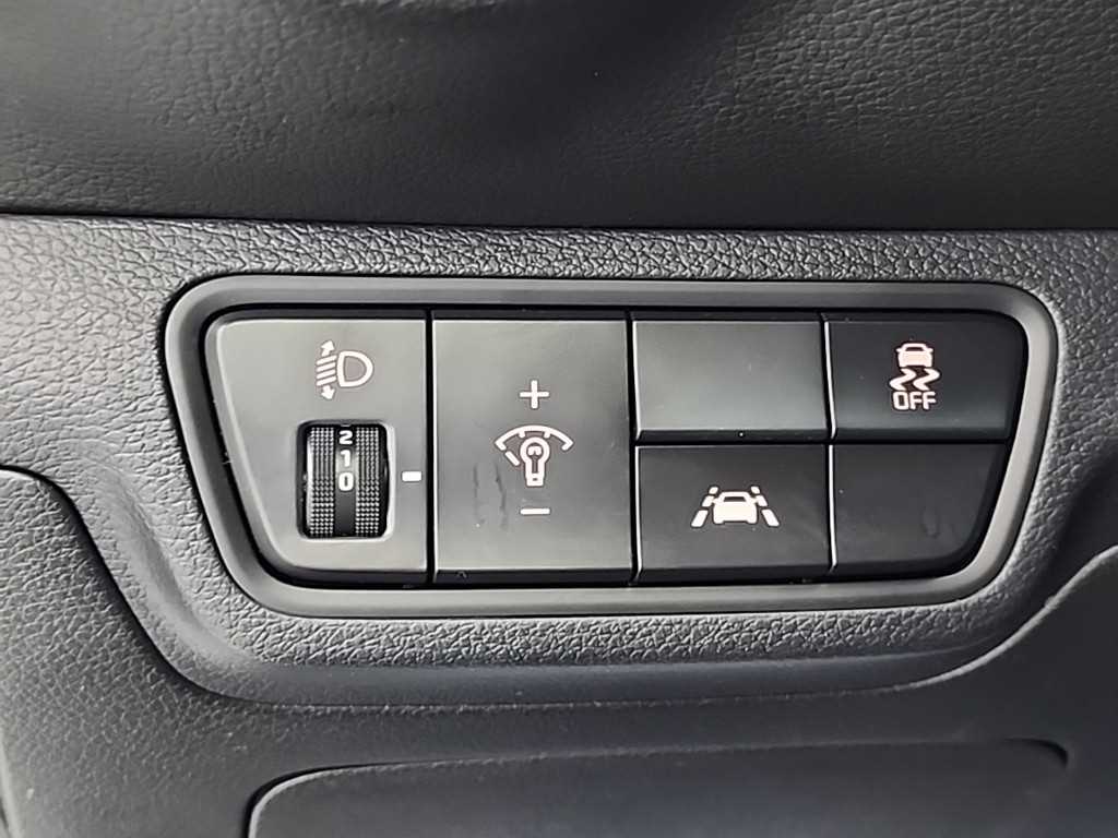 KIA K3 2019 Gris - Importación desde Corea - HF Imports Iquique - Foto 17