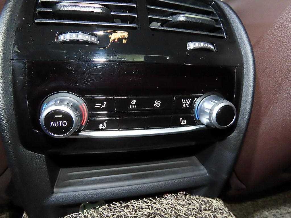 BMW 5 Series 2021 Negro - Importación desde Corea - HF Imports Iquique - Foto 14