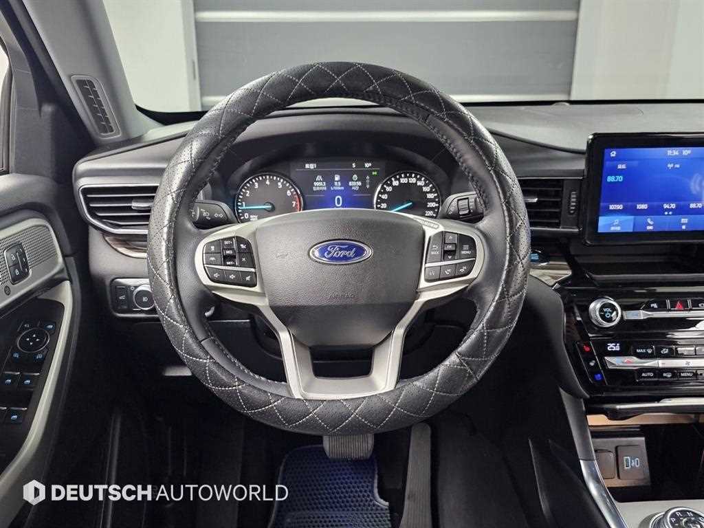 Ford Explorer - Vista 12