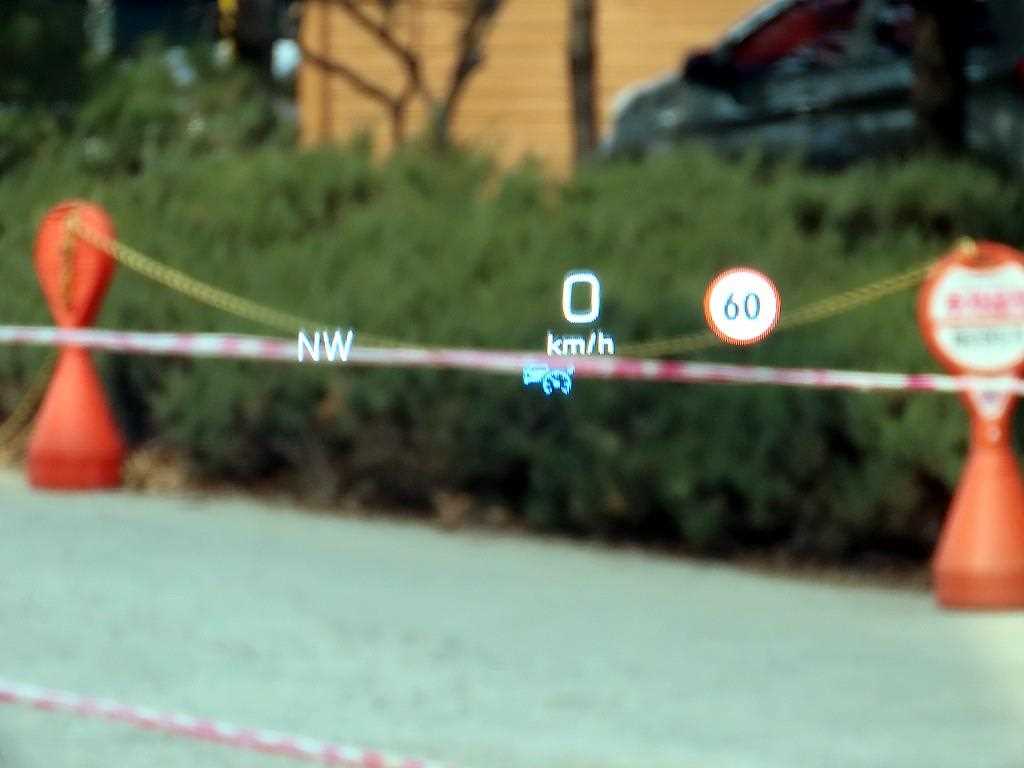 Mercedes Benz GLC Class - Vista 10