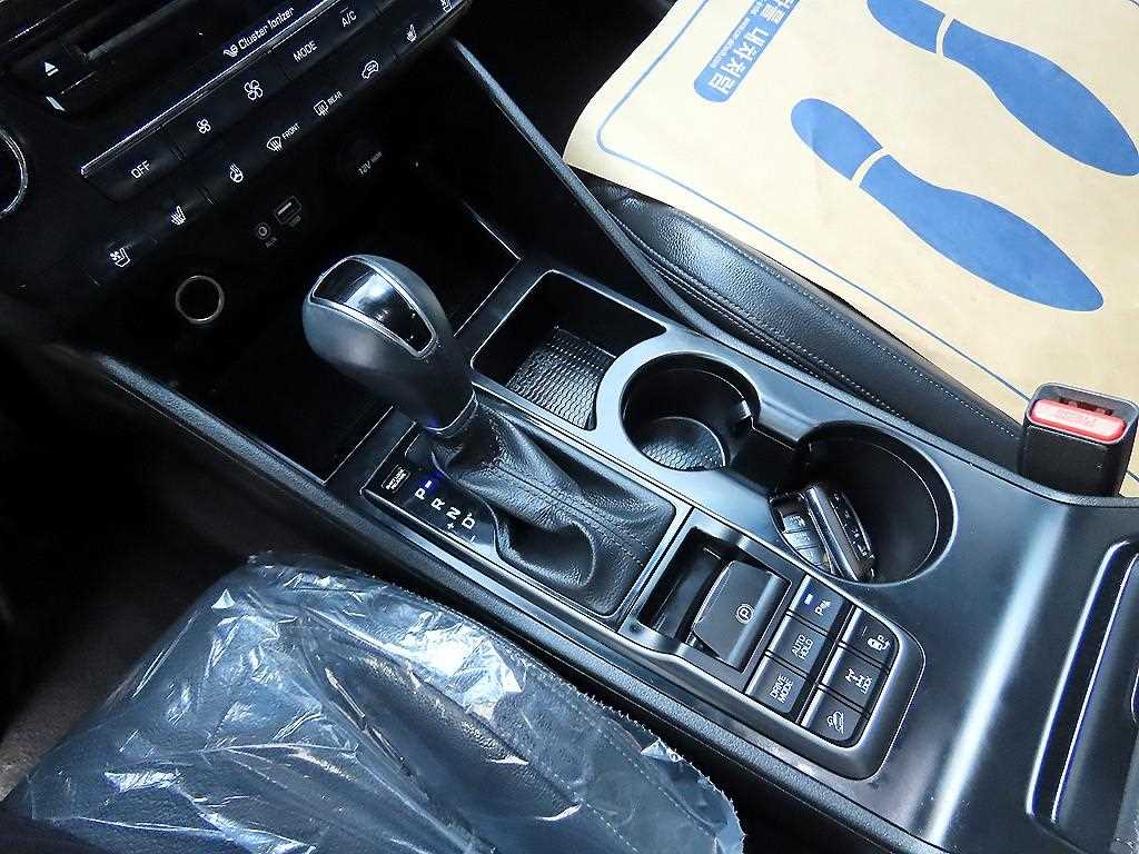 HYUNDAI Tucson - Vista 10