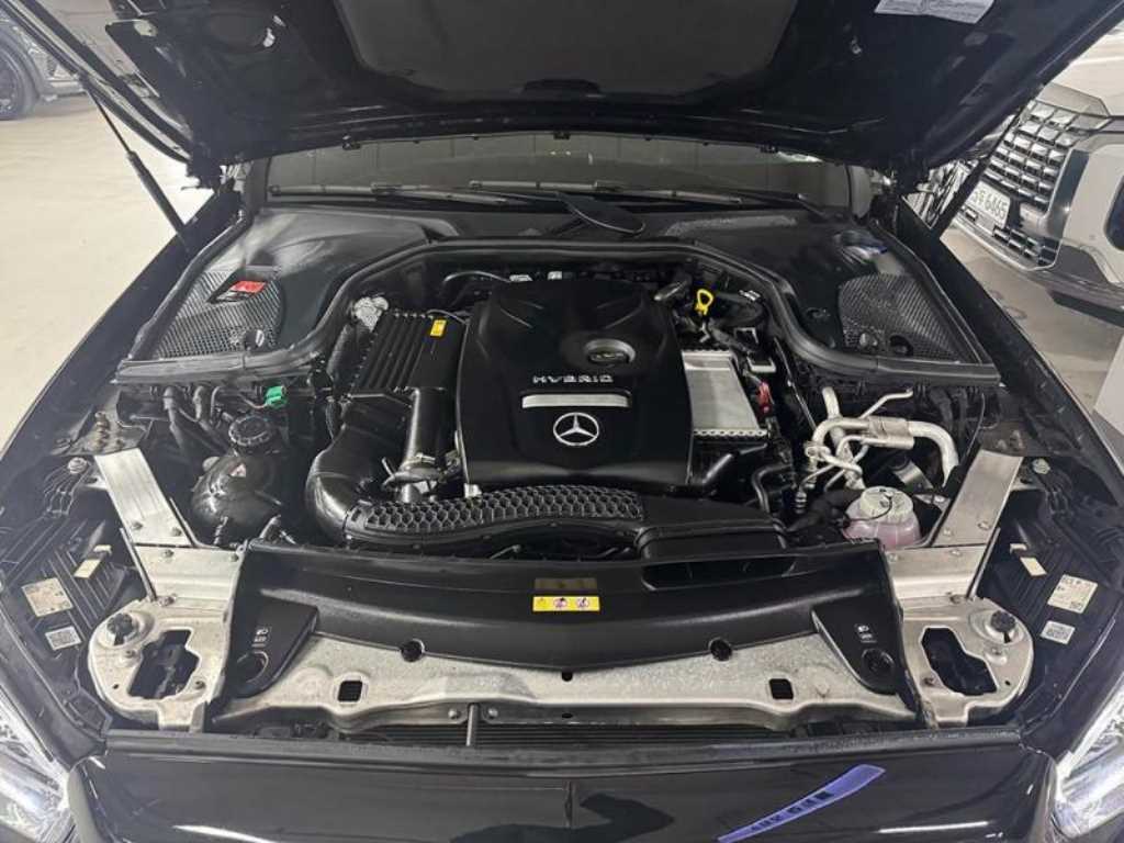 Mercedes Benz E class 2021 Negro - Importación desde Corea - HF Imports Iquique - Foto 19