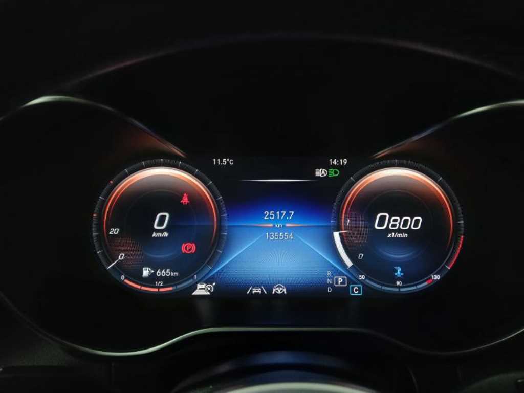 Mercedes Benz GLC Class - Vista 9