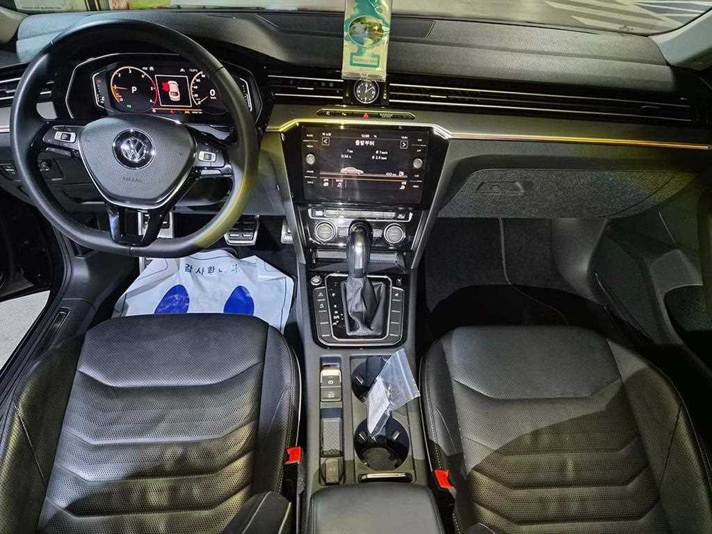 Volkswagen Arteon - Vista 10