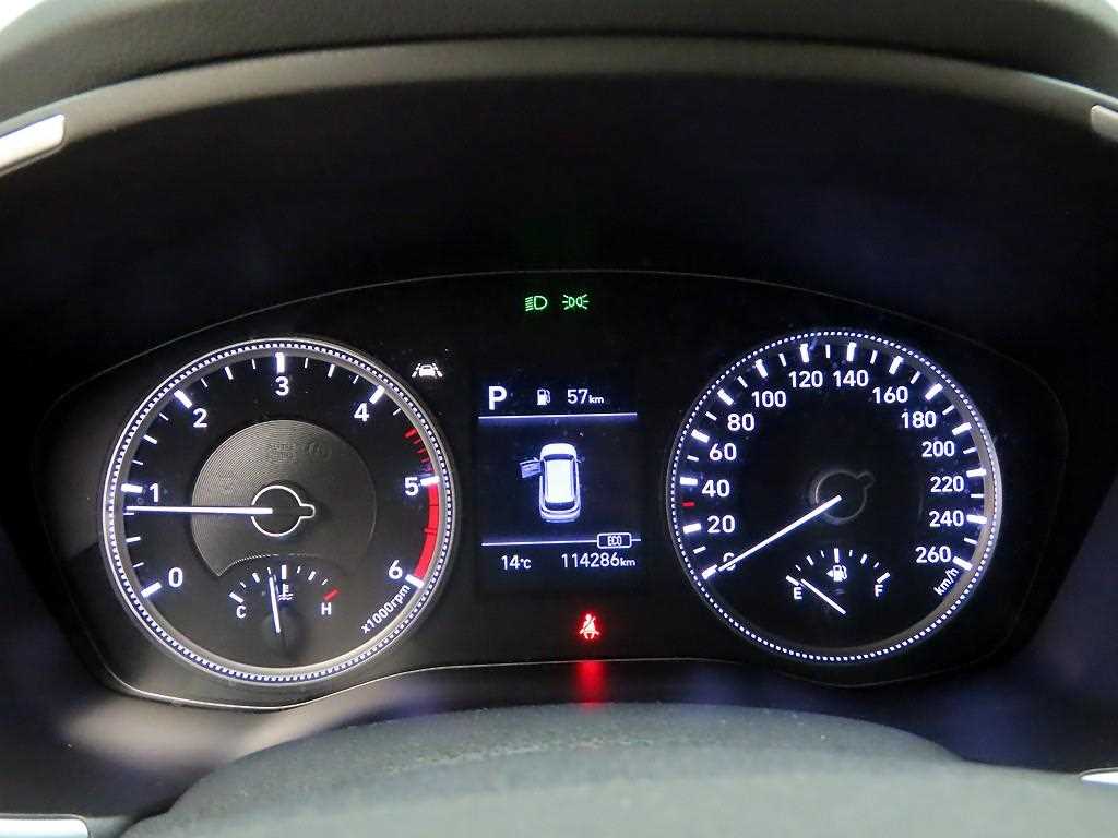 HYUNDAI Santa Fe - Vista 5