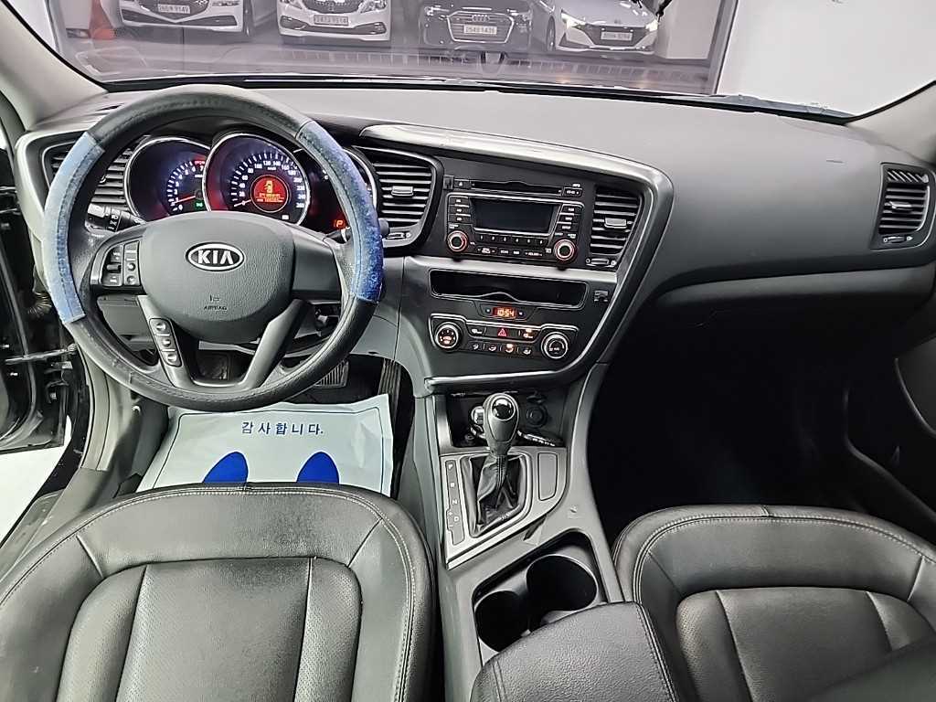 KIA K5 2011 Negro - Importación desde Corea - HF Imports Iquique - Foto 20
