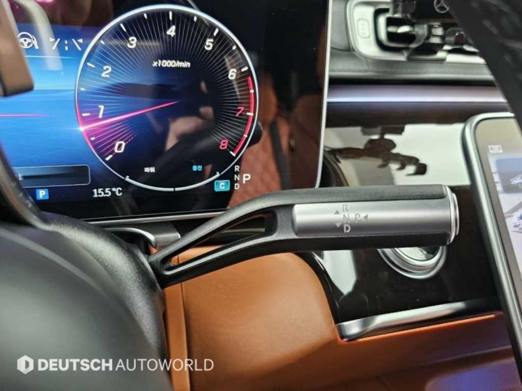 Mercedes Benz S Class - Vista 9