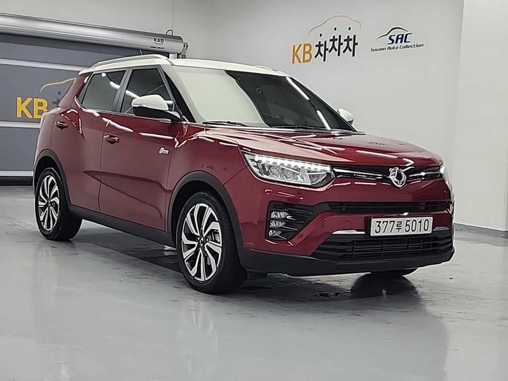 Ssangyong Tivoli - Vista 4