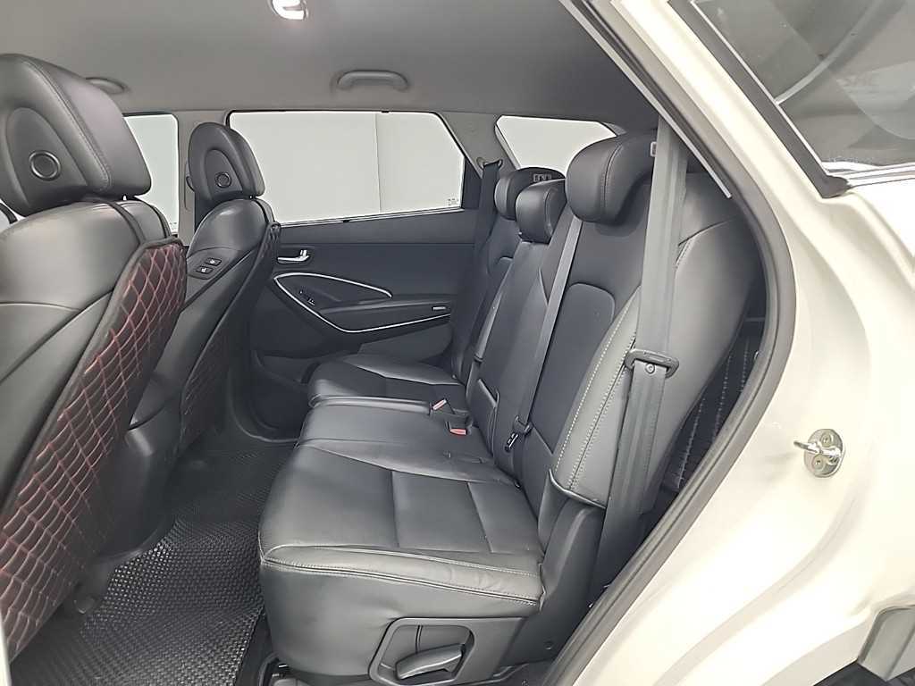 HYUNDAI Maxcruz - Vista 12