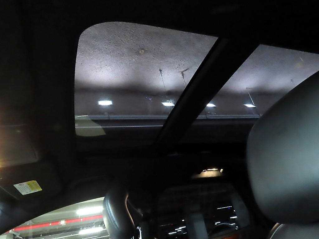 Lincoln MKC 2015 Blanco - Importación desde Corea - HF Imports Iquique - Foto 17