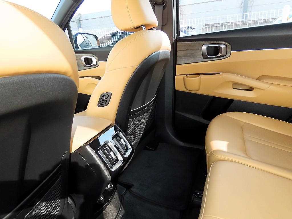 KIA Sorento 2022 Negro - Importación desde Corea - HF Imports Iquique - Foto 16