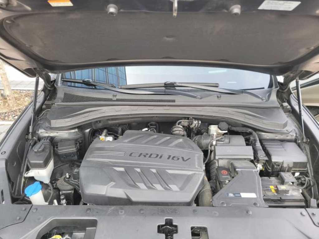 HYUNDAI Santa Fe - Vista 6