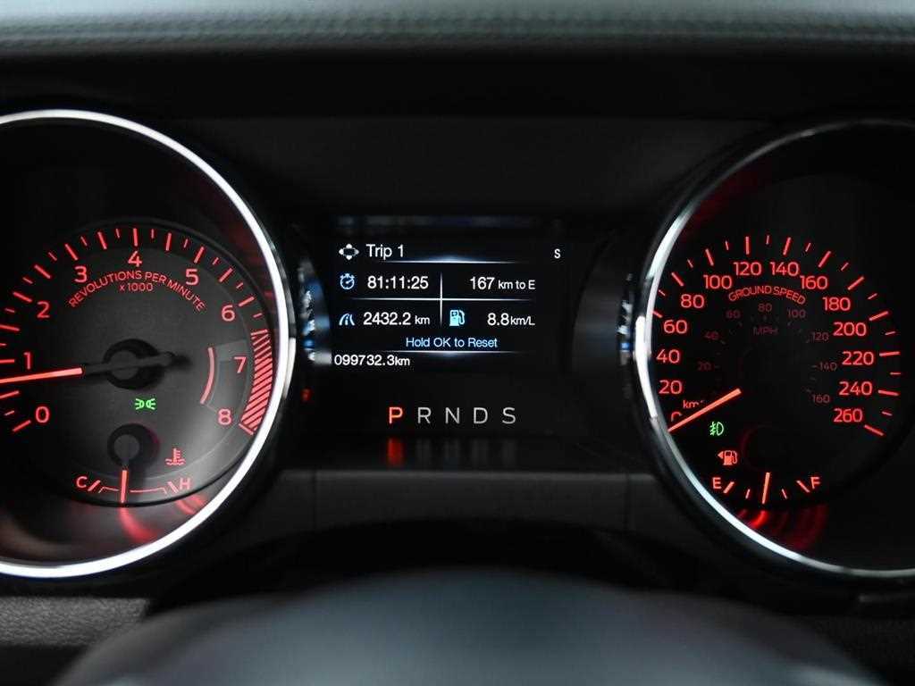 Ford Mustang - Vista 8