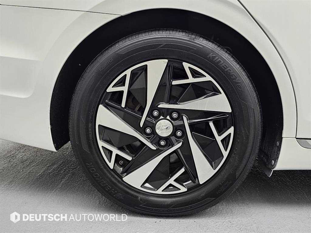 HYUNDAI Grandeur - Vista 5