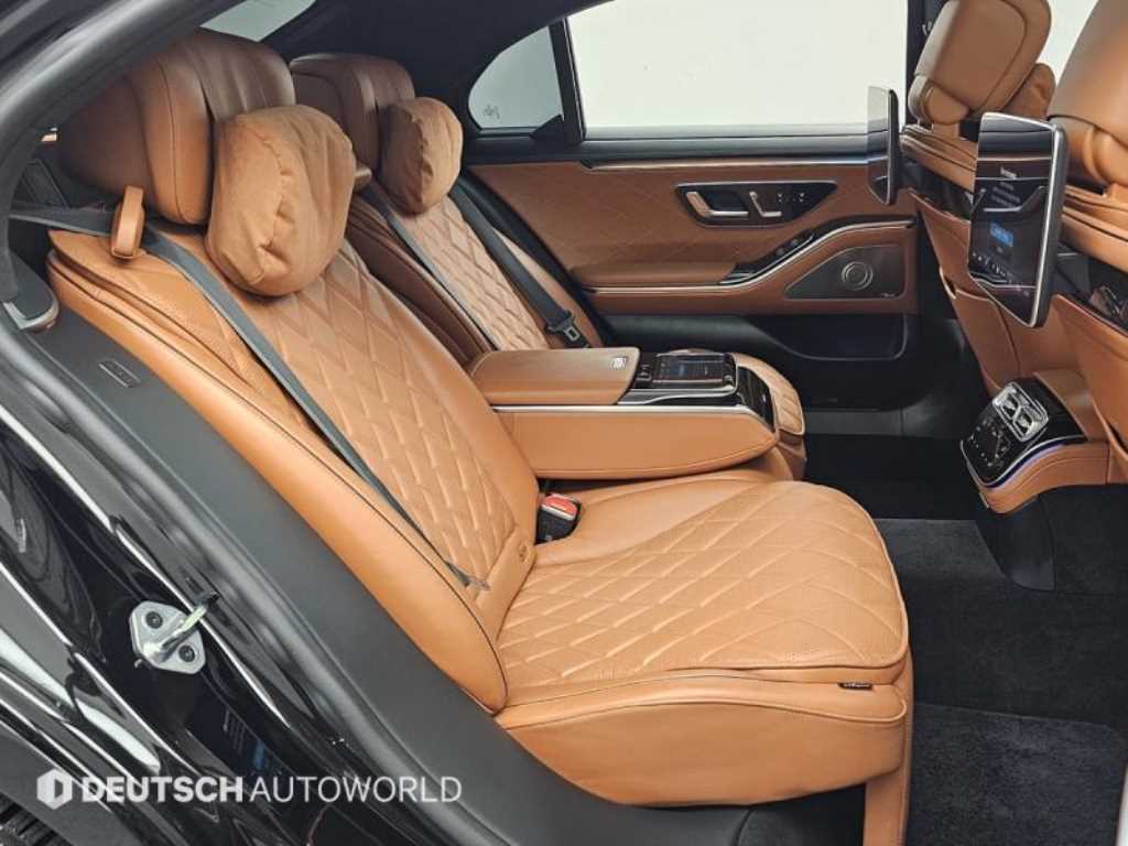 Mercedes Benz S Class - Vista 12