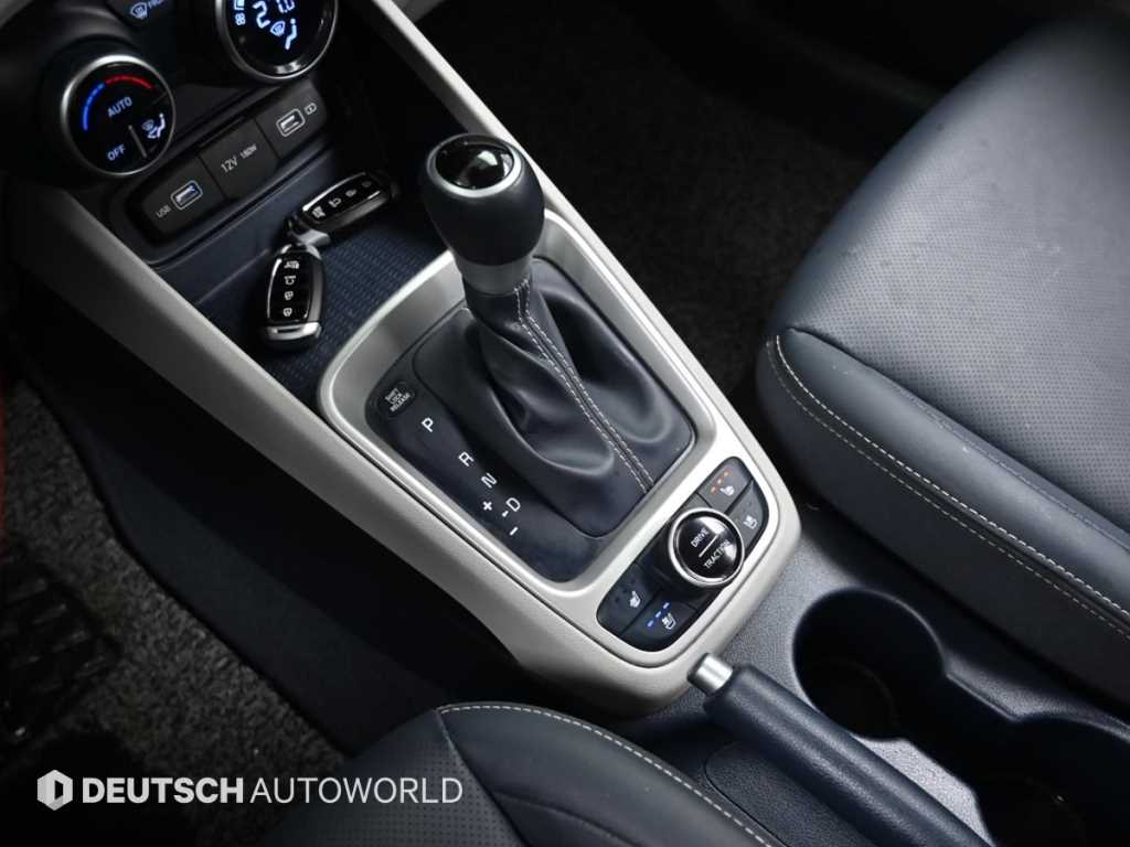 HYUNDAI Venue - Vista 9