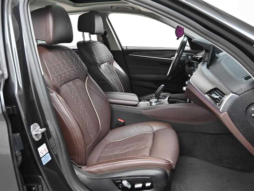 BMW 5 Series - Vista 10