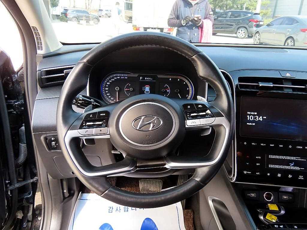 HYUNDAI Tucson - Vista 8
