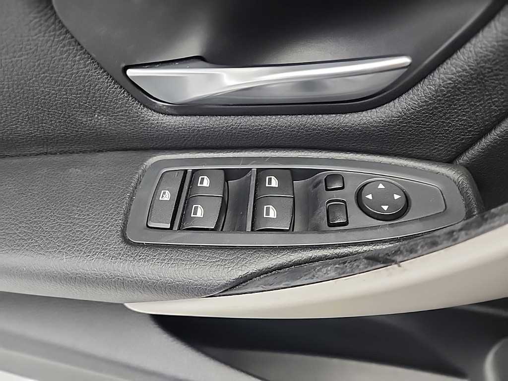 BMW 3 series 2015 Negro - Importación desde Corea - HF Imports Iquique - Foto 16