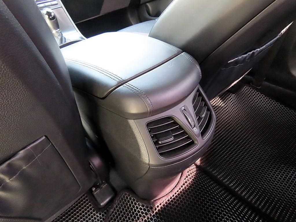 HYUNDAI Grandeur 2015 Gris - Importación desde Corea - HF Imports Iquique - Foto 17