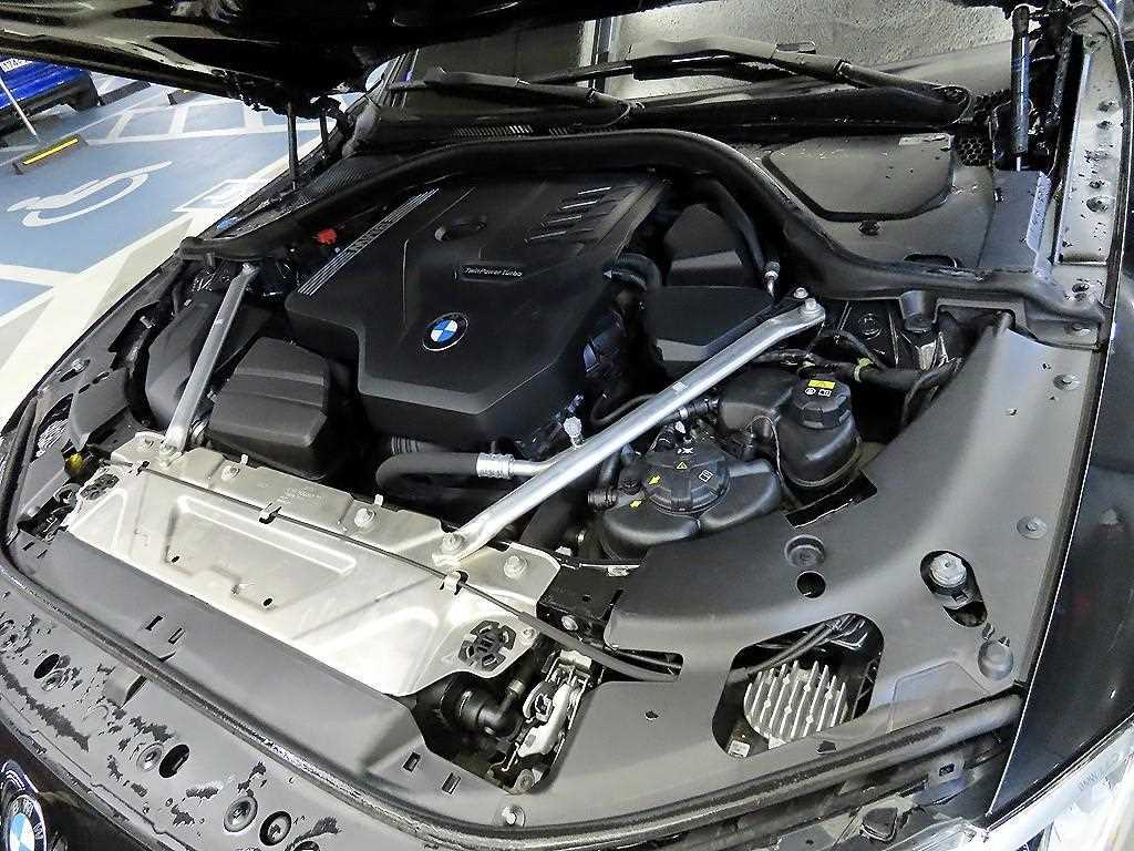 BMW 4 Series 2022 Negro - Importación desde Corea - HF Imports Iquique - Foto 17