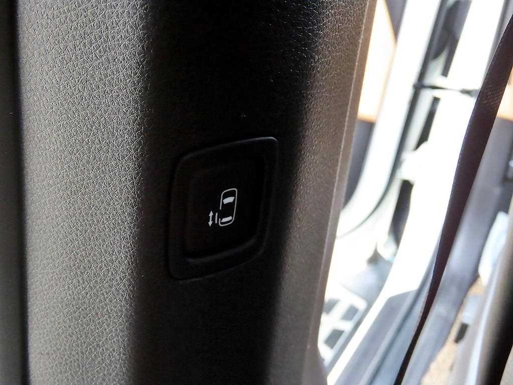 KIA Carnival 2023 Blanco - Importación desde Corea - HF Imports Iquique - Foto 16