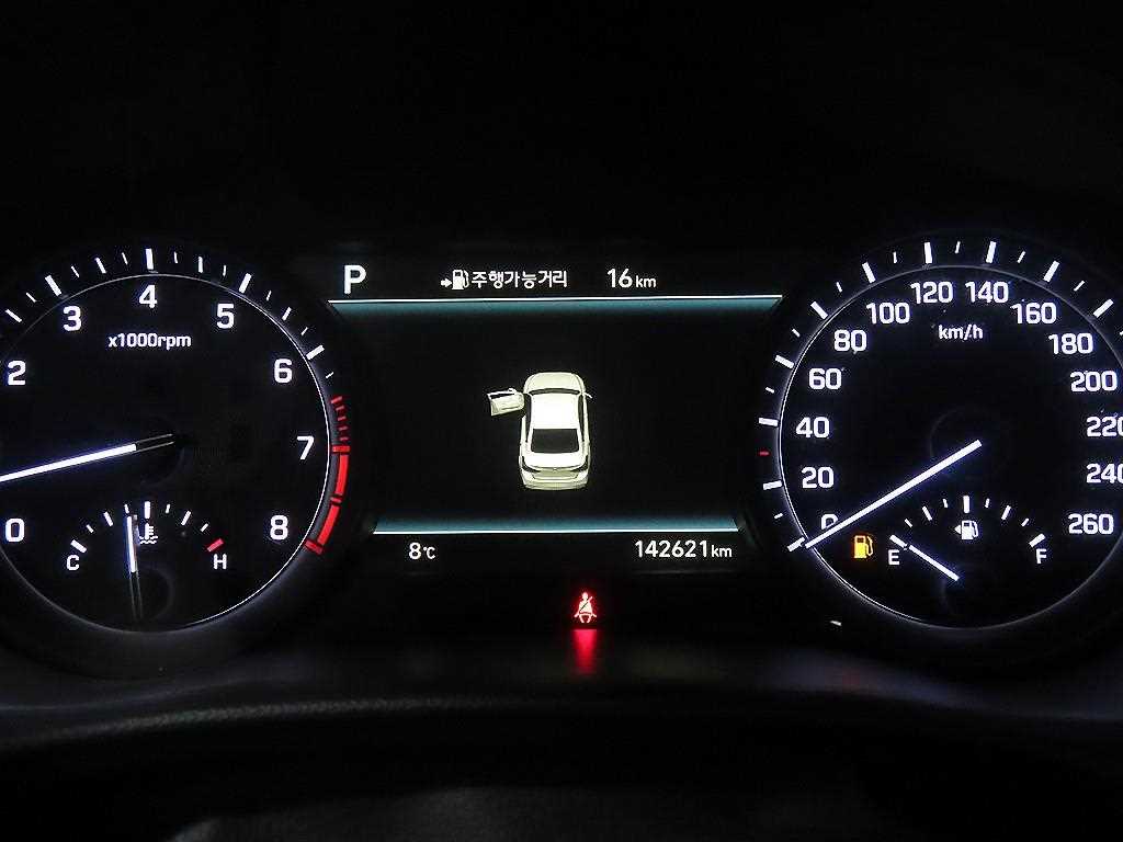 Genesis G80 - Vista 9