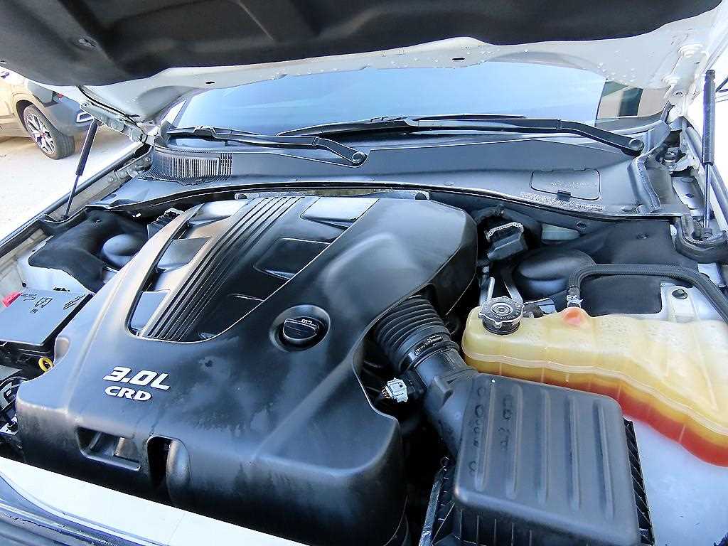 Chrysler 300C 2014 Blanco - Importación desde Corea - HF Imports Iquique - Foto 19