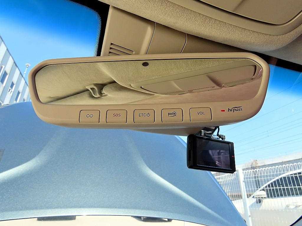 Genesis G70 2018 Gris - Importación desde Corea - HF Imports Iquique - Foto 18