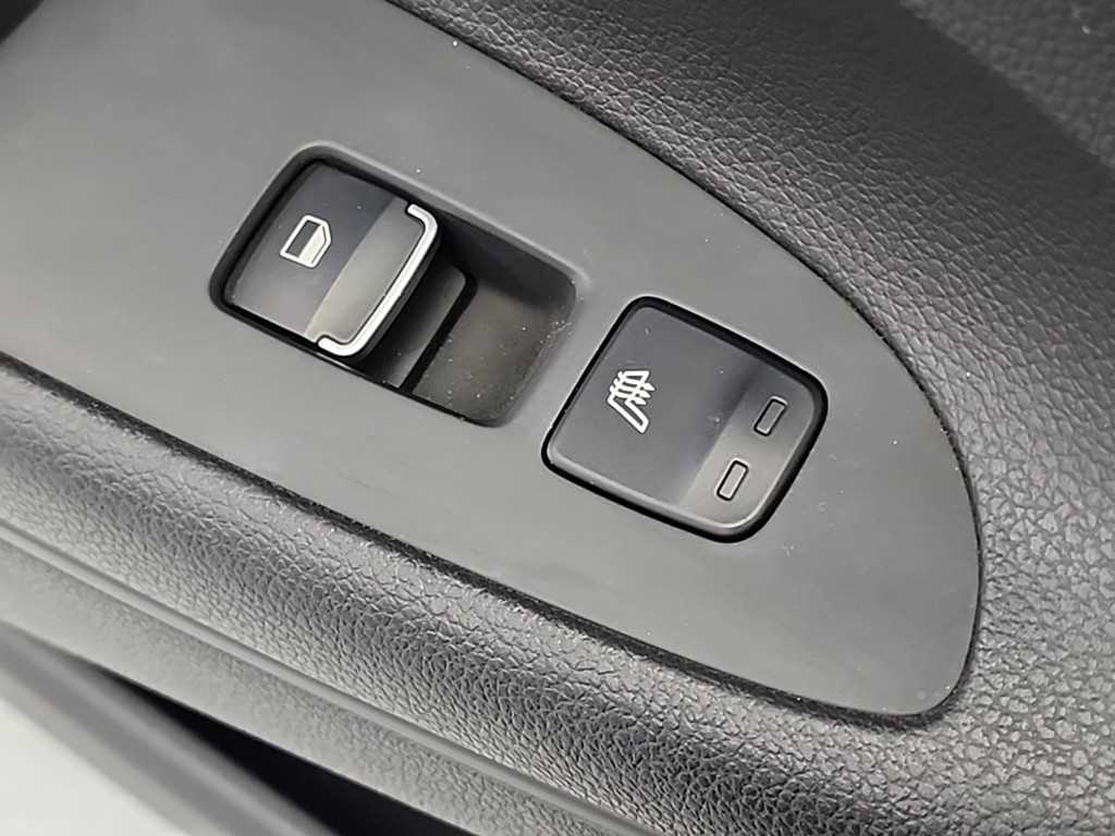 HYUNDAI Grandeur 2017 Negro - Importación desde Corea - HF Imports Iquique - Foto 14