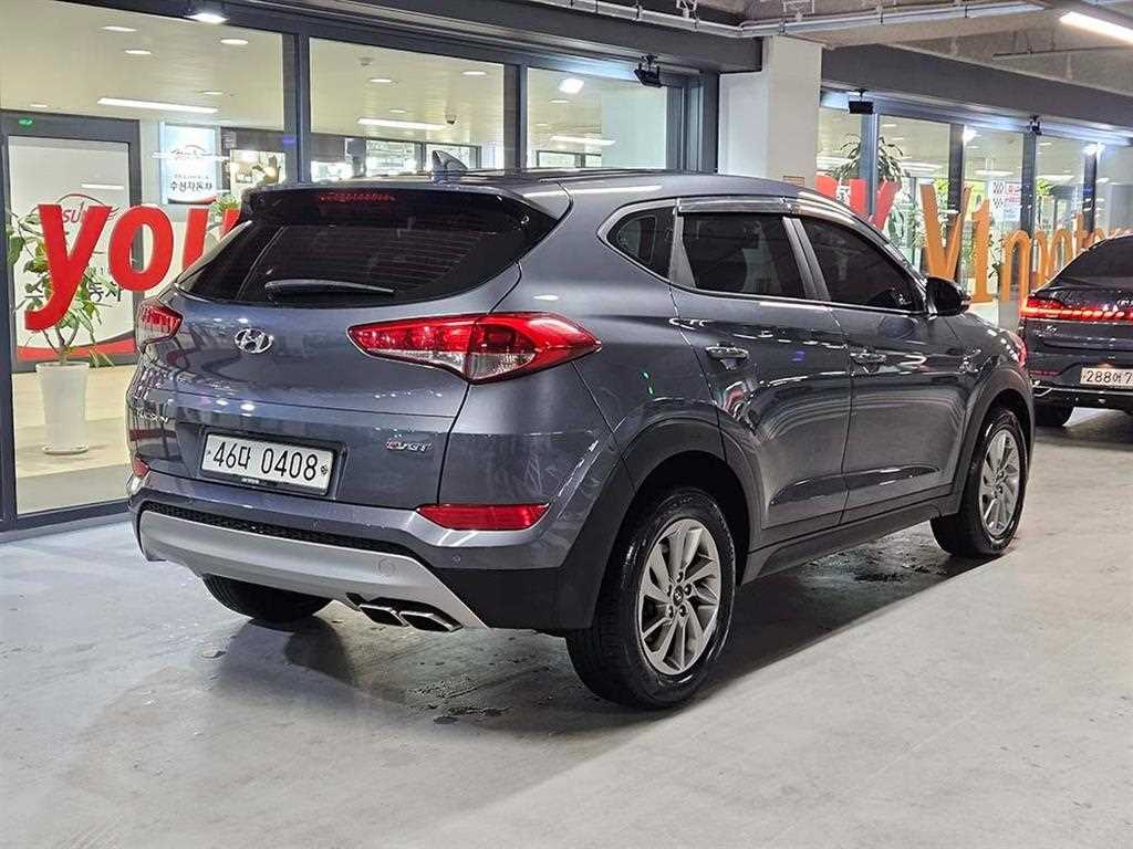 HYUNDAI Tucson - Vista 4