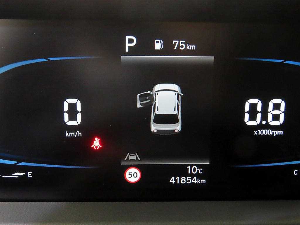 HYUNDAI Casper - Vista 10