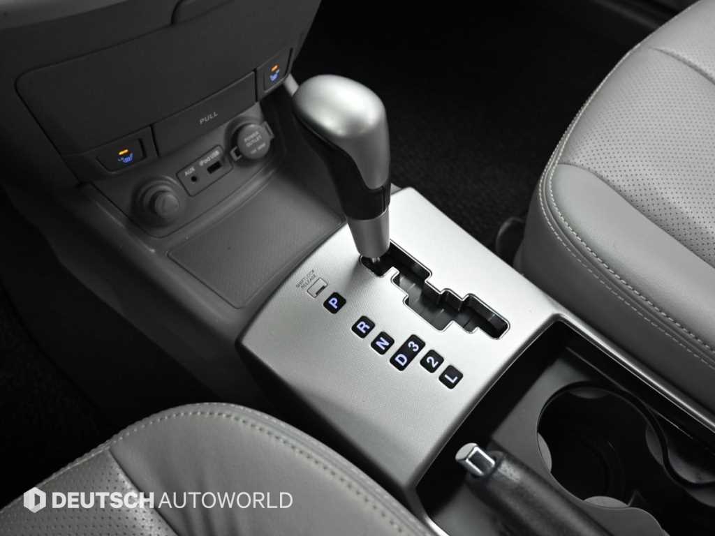 HYUNDAI Avante - Vista 9