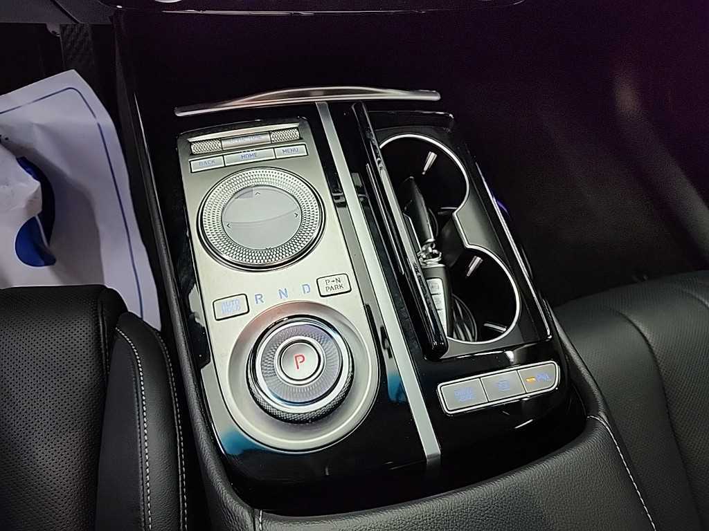 Genesis G80 - Vista 9