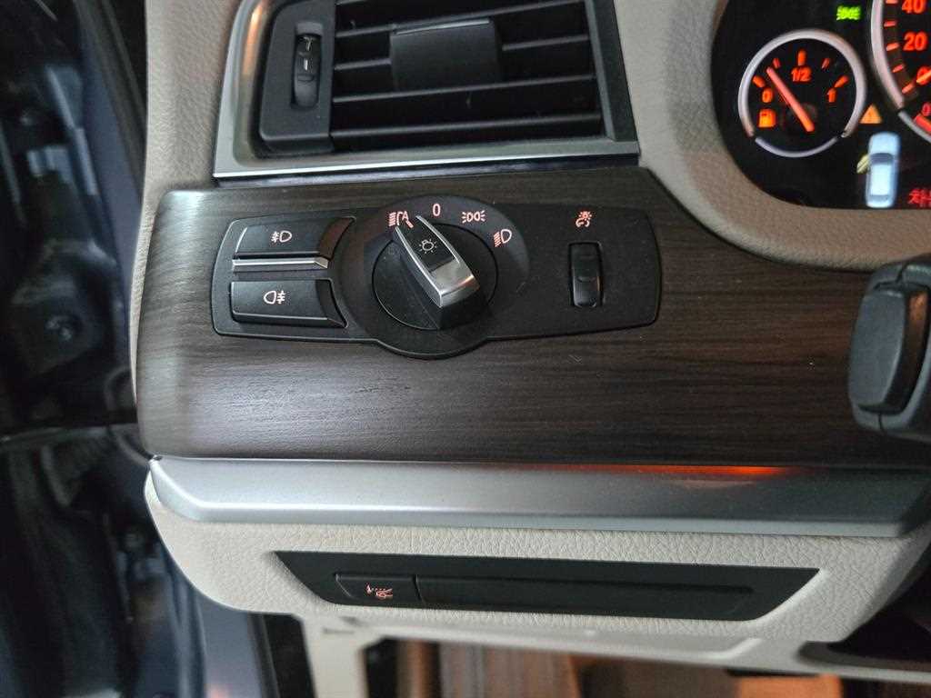 BMW Gran Turismo 2012 Azul - Importación desde Corea - HF Imports Iquique - Foto 17