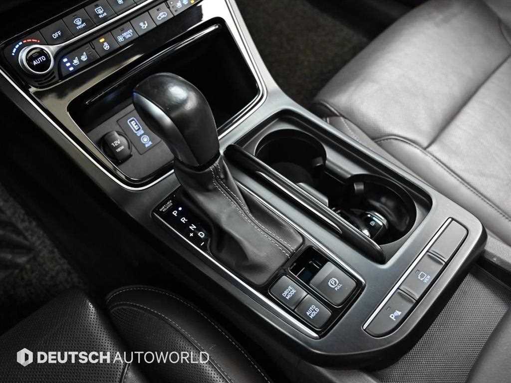 HYUNDAI Grandeur - Vista 7