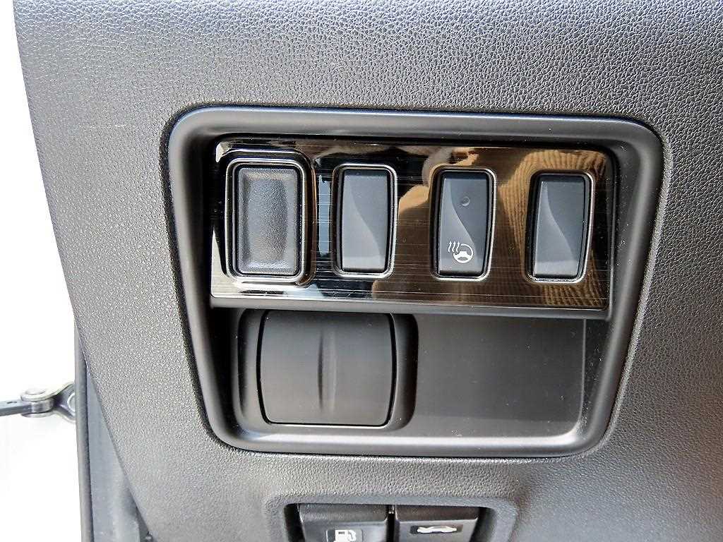 SAMSUNG QM6 - Vista 12