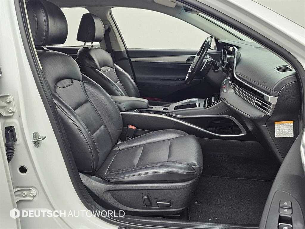 HYUNDAI Grandeur - Vista 10