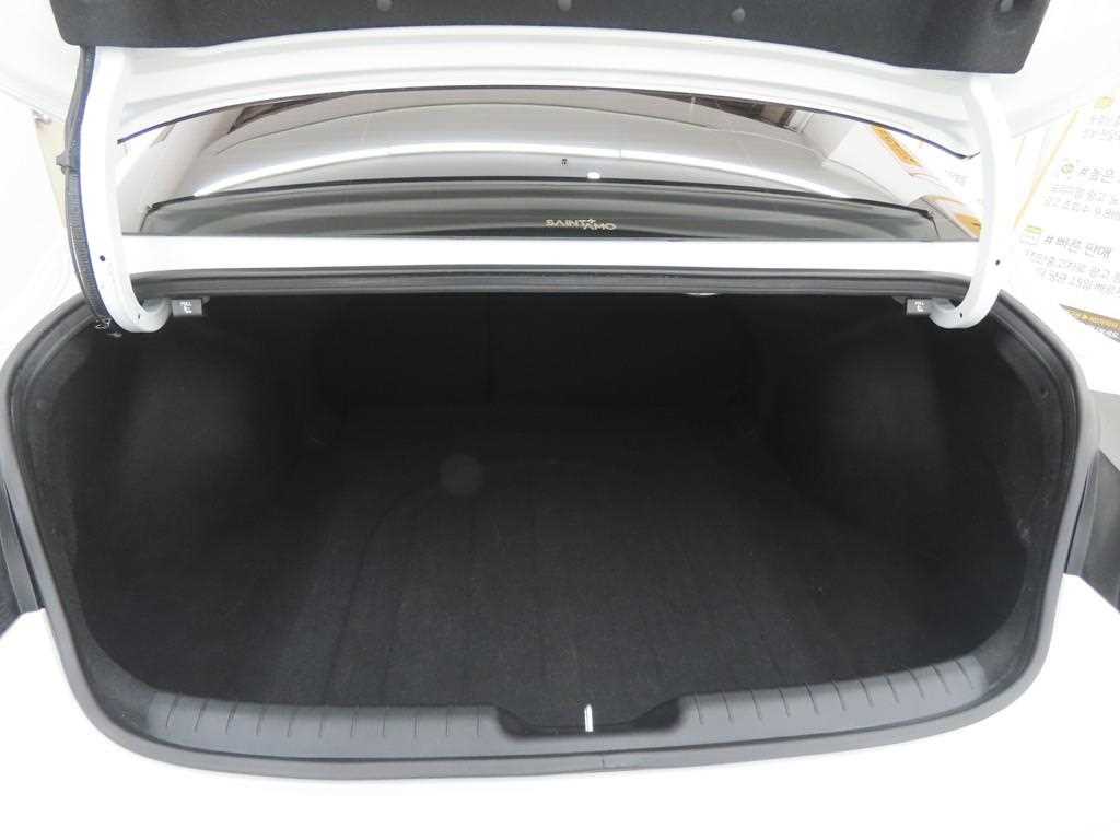 HYUNDAI Avante 2023 - Importación desde Corea - HF Imports Iquique - Foto 20