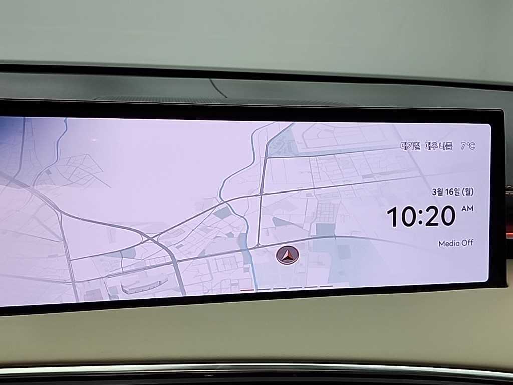 Genesis GV70 2025 Gris - Importación desde Corea - HF Imports Iquique - Foto 15