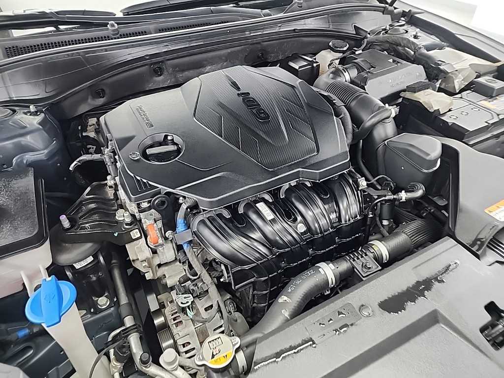 HYUNDAI Grandeur - Vista 5