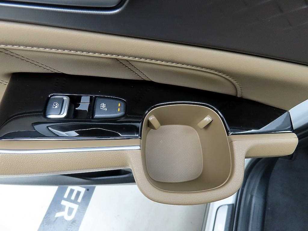 KIA Sorento - Vista 12