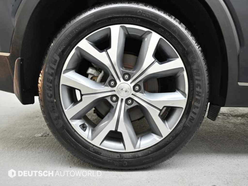 HYUNDAI Palisade - Vista 5