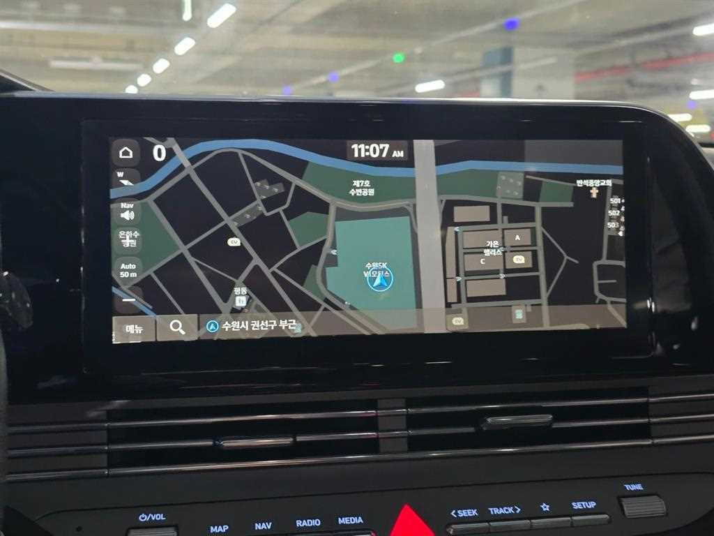 HYUNDAI Grandeur - Vista 11