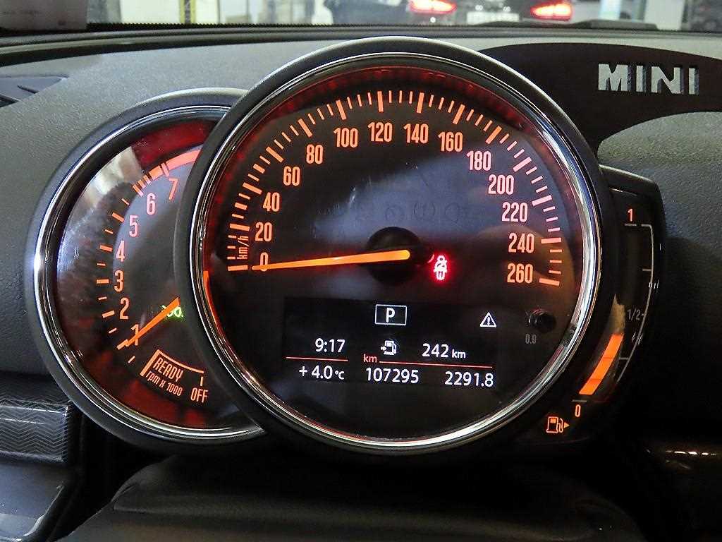 Mini Clubman - Vista 9