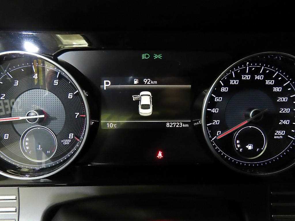 HYUNDAI Grandeur - Vista 9