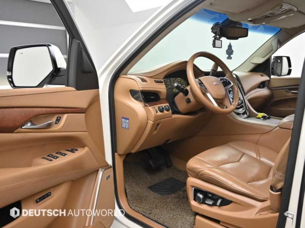 Cadillac Escalade - Vista 11