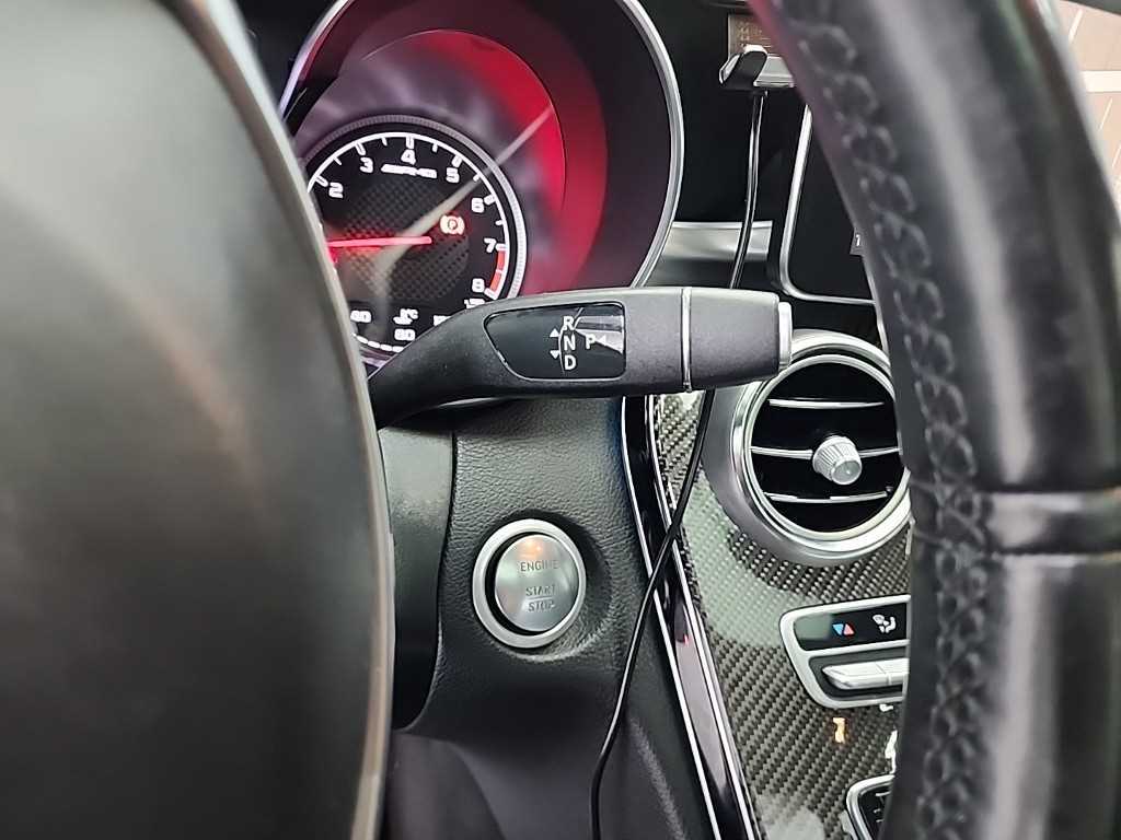 Mercedes Benz C Class - Vista 8